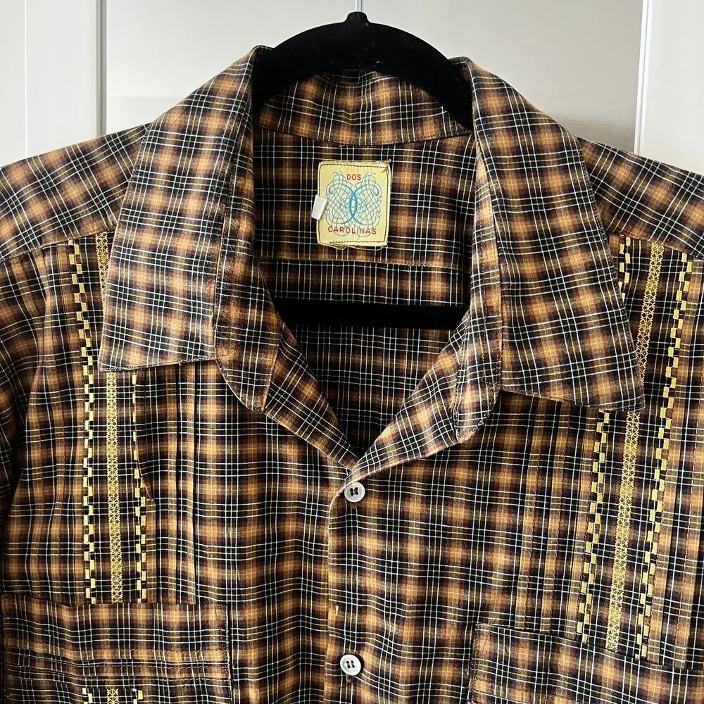 355 Dos Carolinas Guayabera Long Sleeve Size XXL Color Brown - Picture 3 of 7